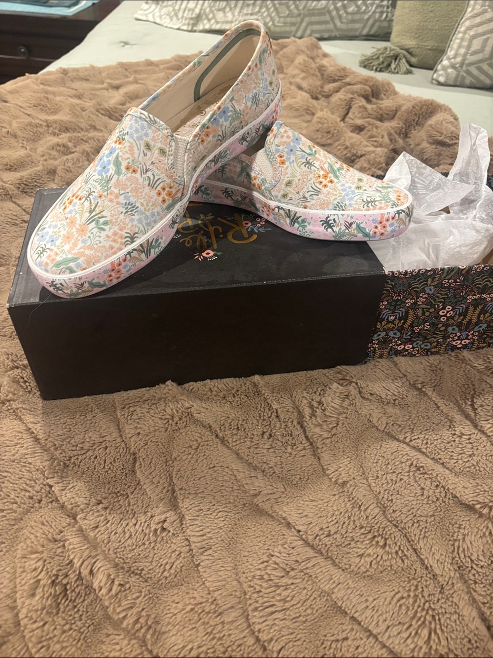 NEW Ked’s Floral Slip-On Sneakers in Pink, Blue & Cream